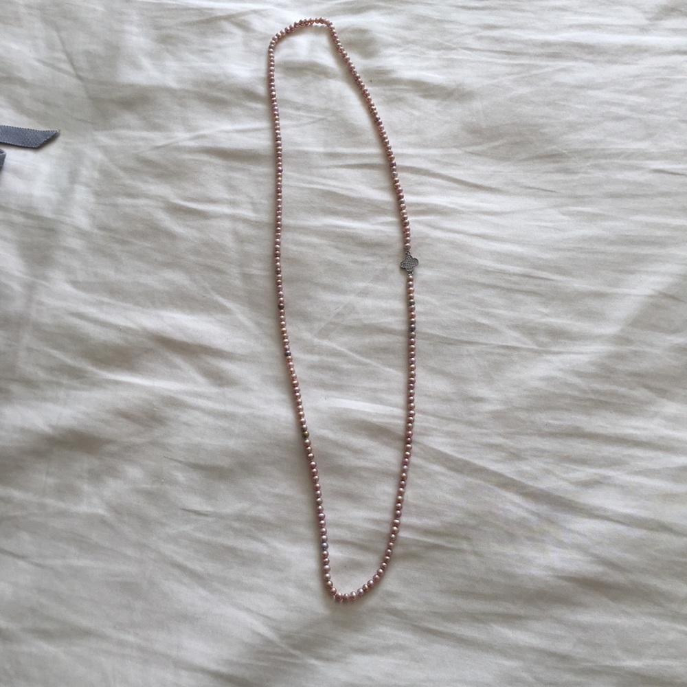 Cultured pearl necklace